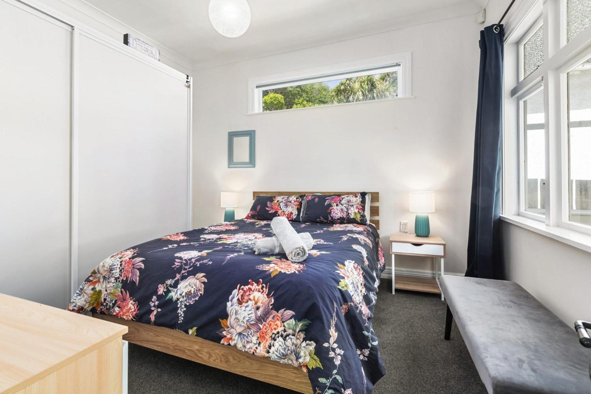 Peaceful & Private City Cottage With Carparks Wellington Exterior photo
