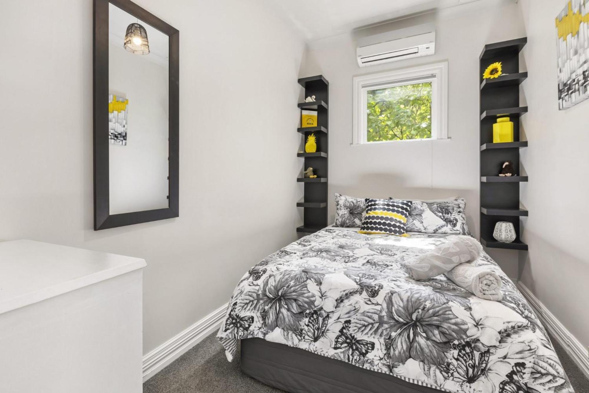 Peaceful & Private City Cottage With Carparks Wellington Exterior photo